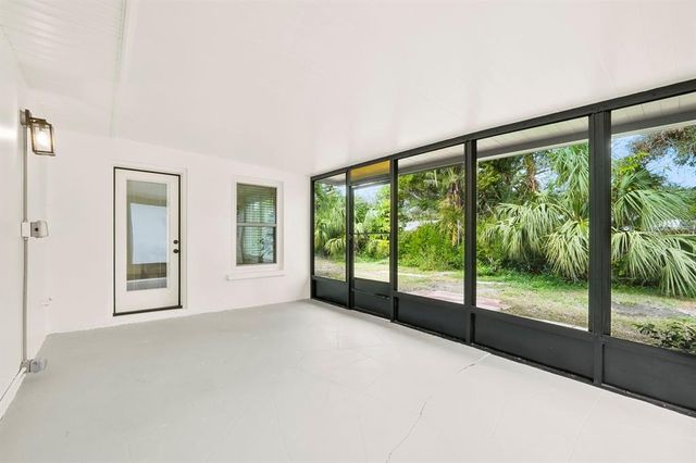 1624 BARRY ROAD, Clearwater, FL 33756