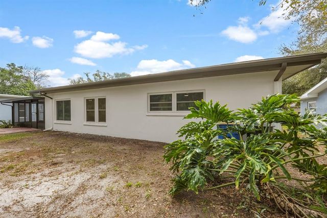 1624 BARRY ROAD, Clearwater, FL 33756