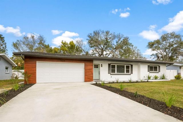 1624 BARRY ROAD, Clearwater, FL 33756