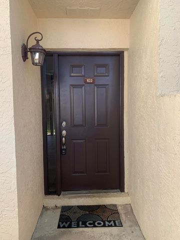 12 Via De Casas Sur 102, Boynton Beach, FL 33426