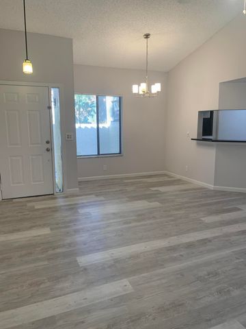 12 Via De Casas Sur 102, Boynton Beach, FL 33426