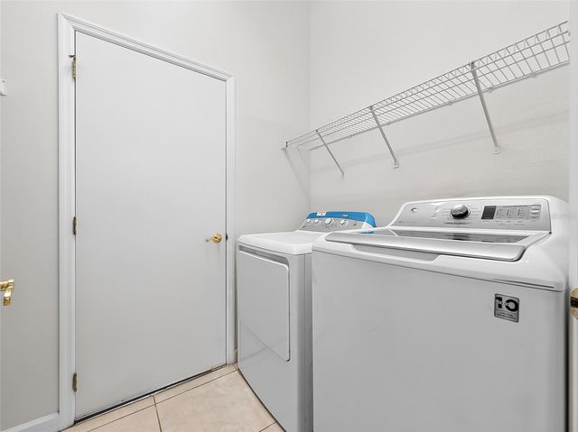 14435 WINDCHIME LANE, Orlando, FL 32837