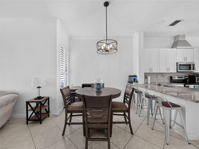 14435 WINDCHIME LANE, Orlando, FL 32837