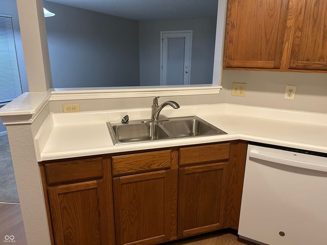 5965 Redcliff N Lane, Plainfield, IN 46168