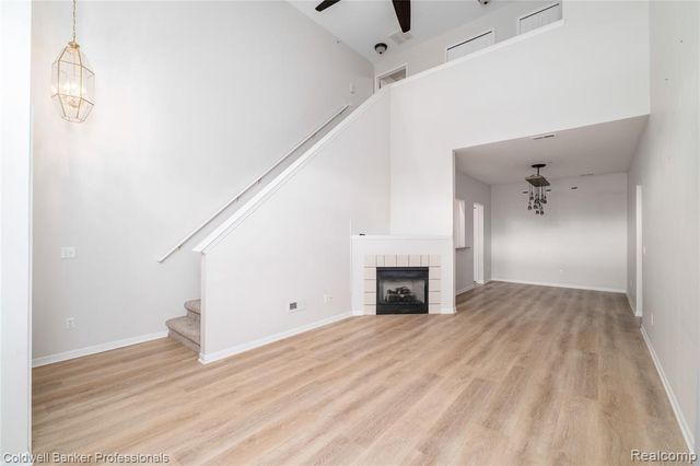 2104 Trailway Court, Commerce Twp, MI 48390