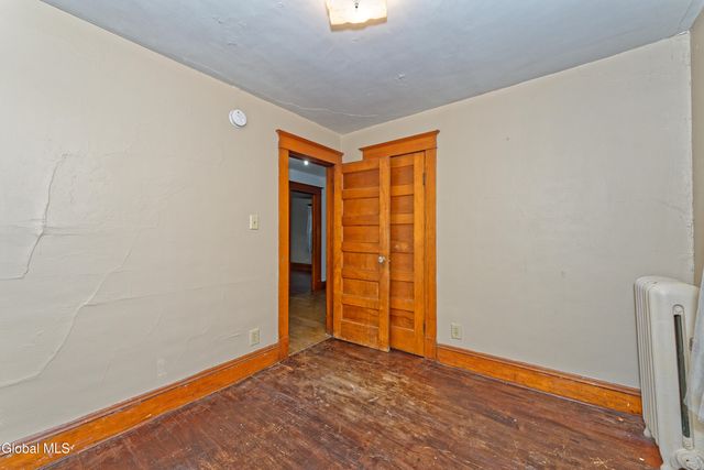 91 Snowden Avenue, Schenectady, NY 12304