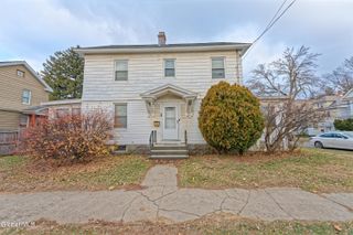 91 Snowden Avenue, Schenectady, NY 12304