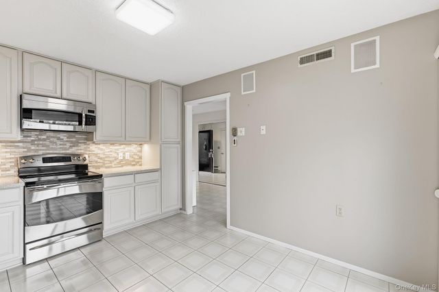 366 Heritage Hills D, Somers, NY 10589