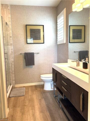 8736 Querce CT, Naples, FL 34114