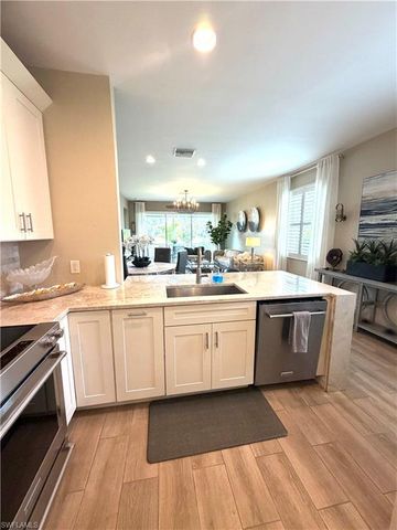 8736 Querce CT, Naples, FL 34114