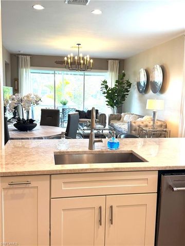 8736 Querce CT, Naples, FL 34114