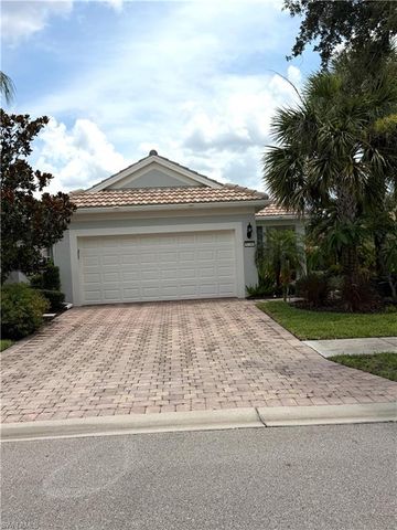 8736 Querce CT, Naples, FL 34114