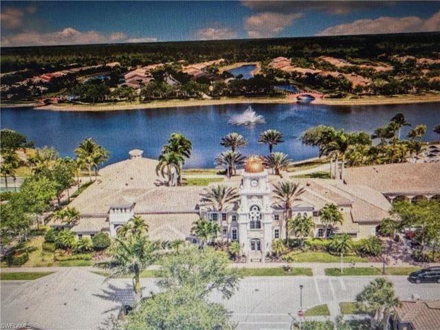8736 Querce CT, Naples, FL 34114