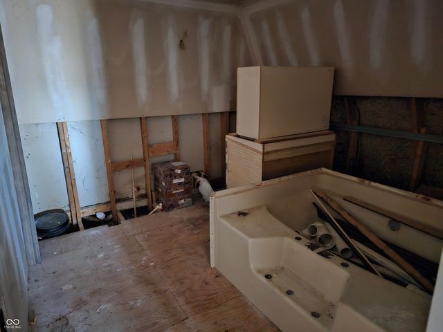 21977 Craig Avenue, Noblesville, IN 46060