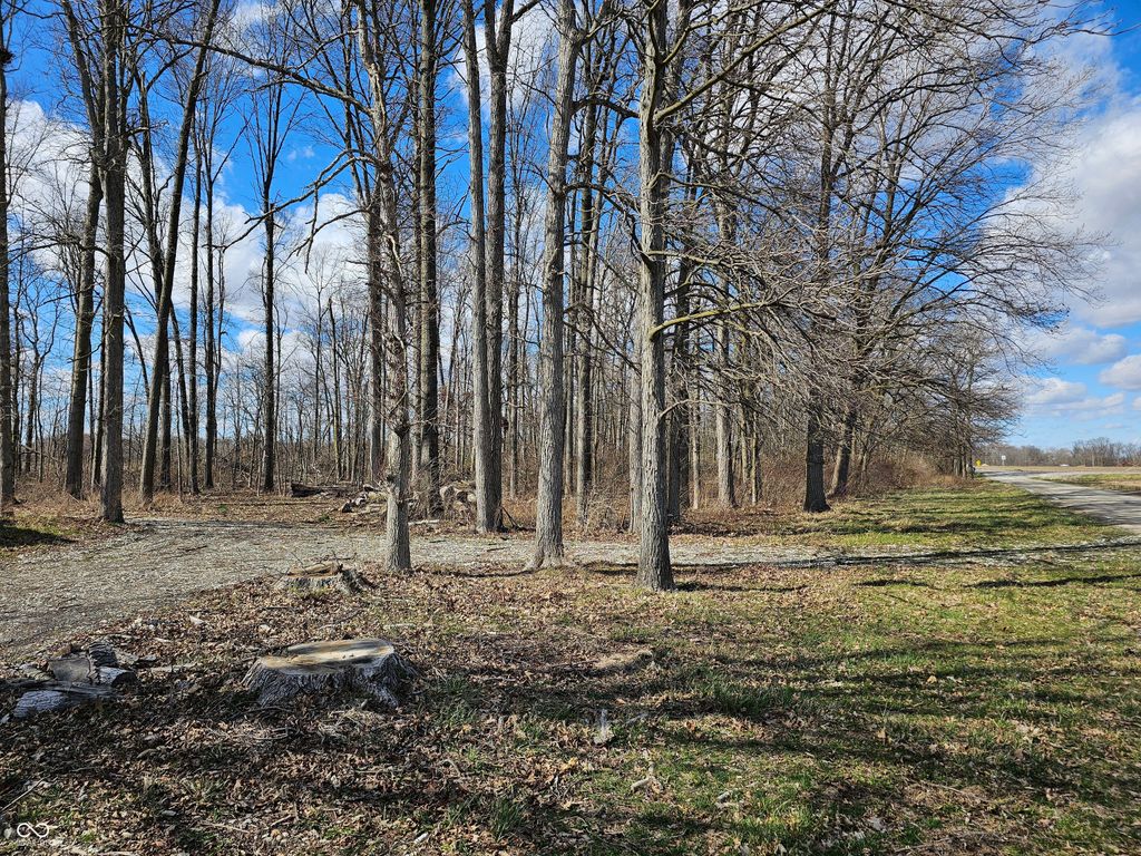 21977 Craig Avenue, Noblesville, IN 46060