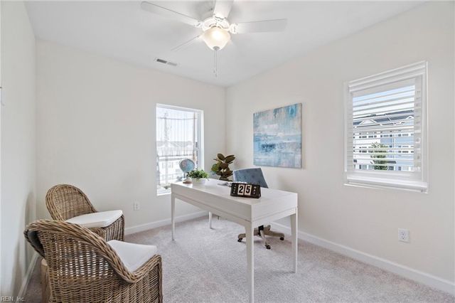 706 Fishermans RD, Norfolk, VA 23503