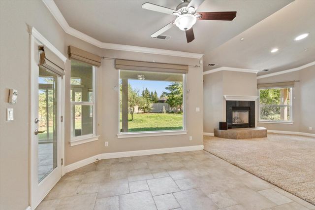 2134 Cadjew Street, Redding, CA 96003