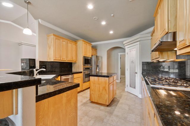 2134 Cadjew Street, Redding, CA 96003