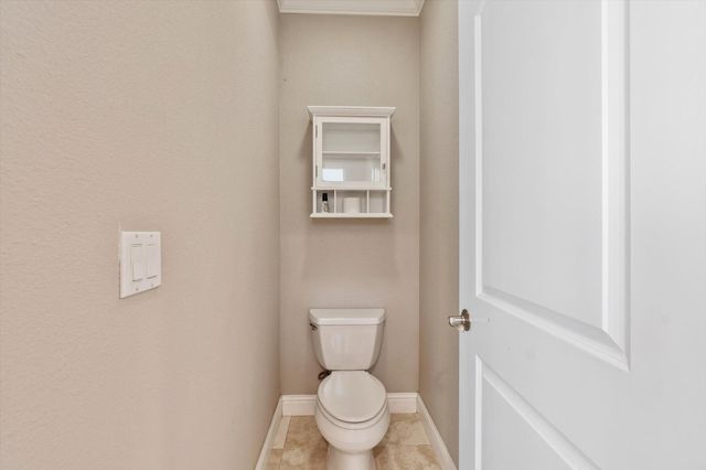 2134 Cadjew Street, Redding, CA 96003