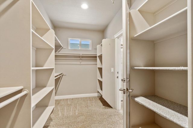 2134 Cadjew Street, Redding, CA 96003