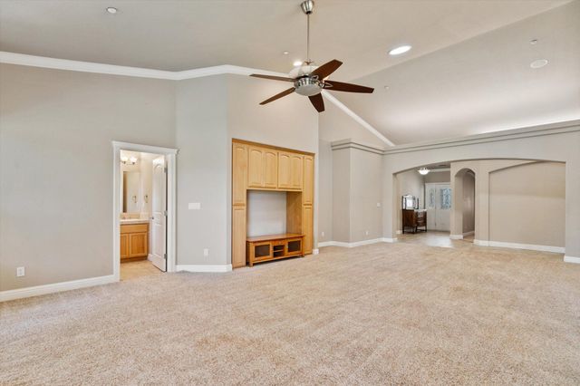 2134 Cadjew Street, Redding, CA 96003