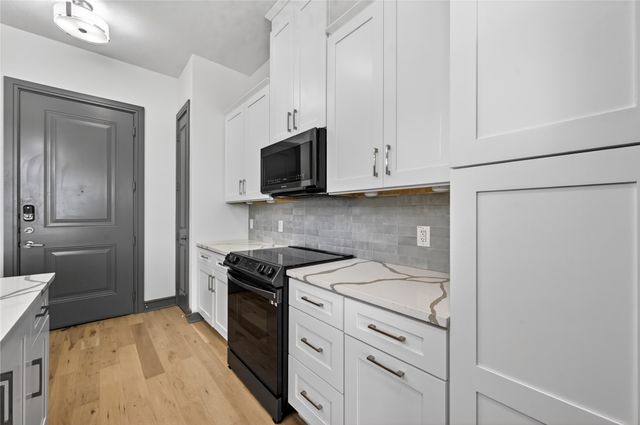2700 Old Denton Road 2259, Carrollton, TX 75007