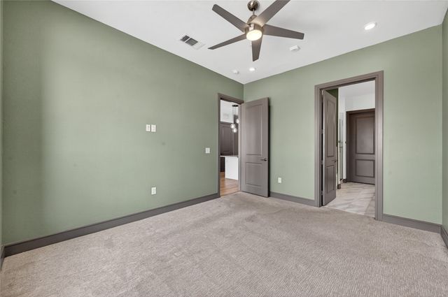 2700 Old Denton Road 2259, Carrollton, TX 75007