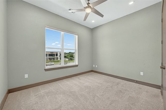 2700 Old Denton Road 2259, Carrollton, TX 75007