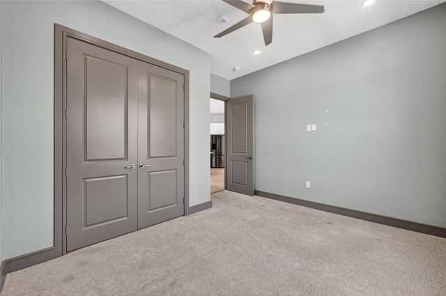2700 Old Denton Road 2259, Carrollton, TX 75007