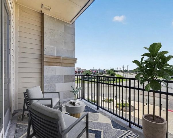 2700 Old Denton Road 2259, Carrollton, TX 75007