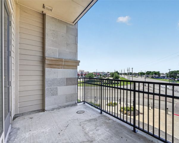 2700 Old Denton Road 2259, Carrollton, TX 75007