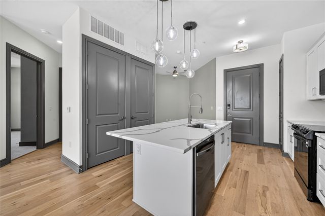 2700 Old Denton Road 2259, Carrollton, TX 75007