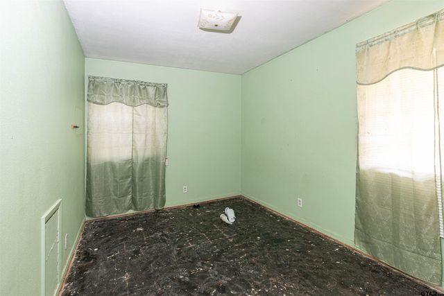 1526 Northridge Dr, Tyler, TX 75702