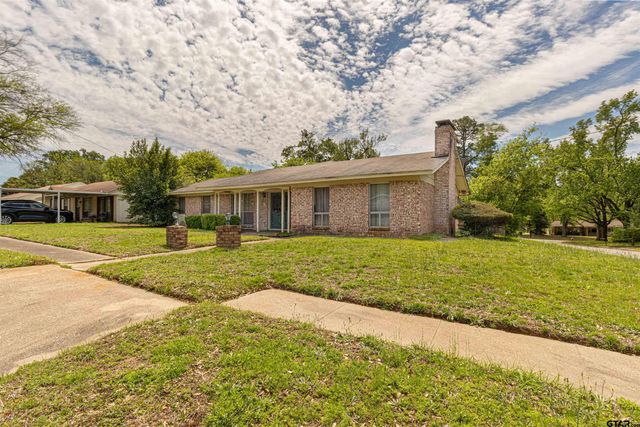 1526 Northridge Dr, Tyler, TX 75702