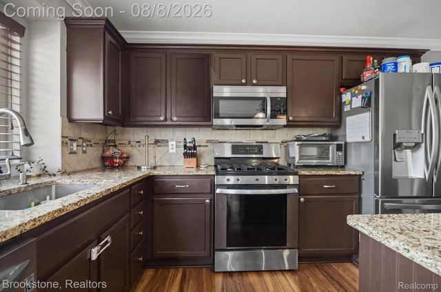 54502 Egmont Key Avenue, Macomb Township, MI 48042