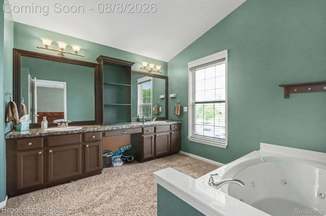 54502 Egmont Key Avenue, Macomb Township, MI 48042