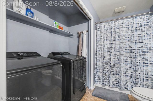 54502 Egmont Key Avenue, Macomb Township, MI 48042