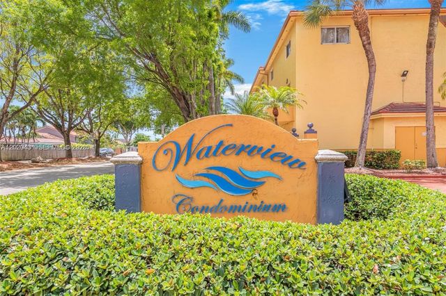 8260 SW 149th Ct 9-203, Miami, FL 33193