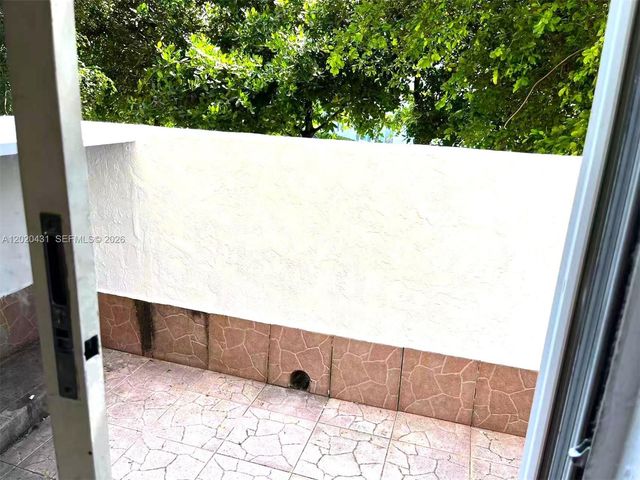 8260 SW 149th Ct 9-203, Miami, FL 33193