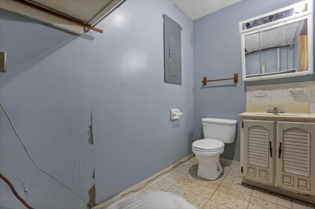 435 Carolann Avenue, Columbus, OH 43207