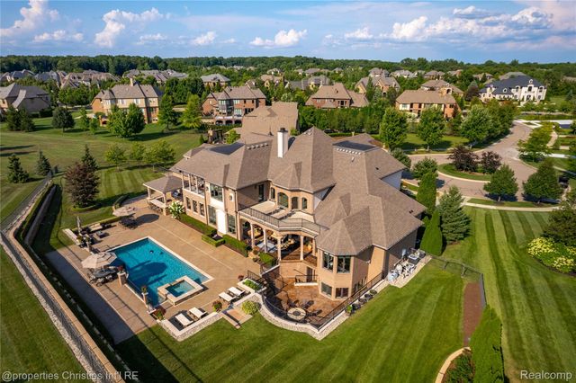 48928 Barola Court, Northville, MI 48167