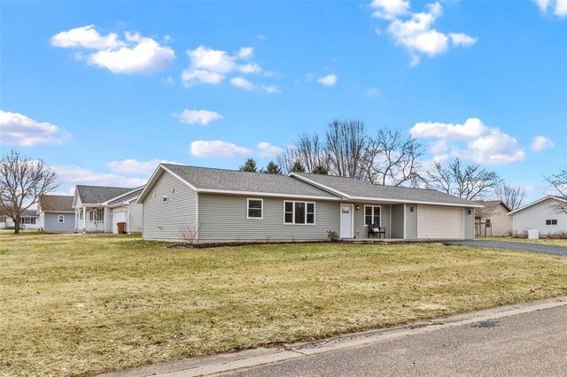 2100 W 26th Avenue, Bloomer, WI 54724