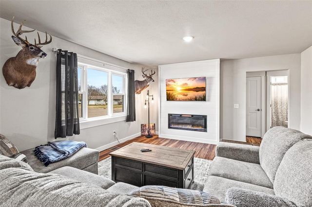 2100 W 26th Avenue, Bloomer, WI 54724