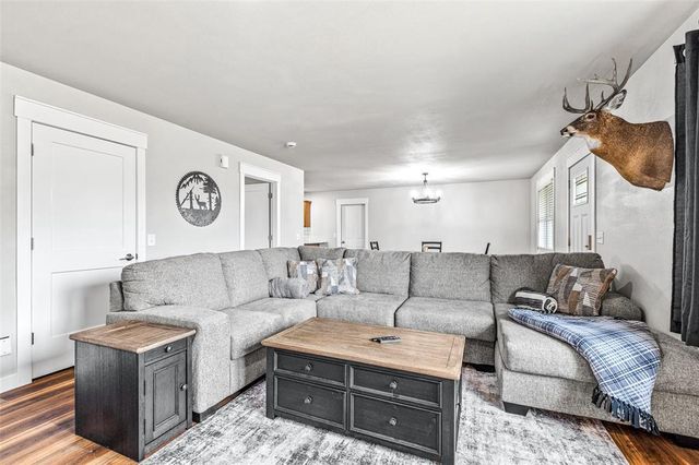 2100 W 26th Avenue, Bloomer, WI 54724