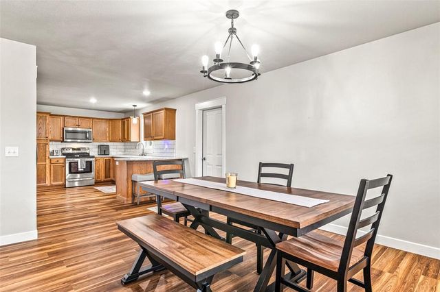 2100 W 26th Avenue, Bloomer, WI 54724