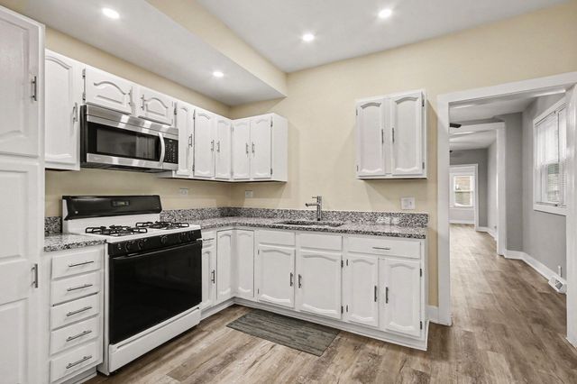 4330 Olcott Avenue, East Chicago, IN 46312