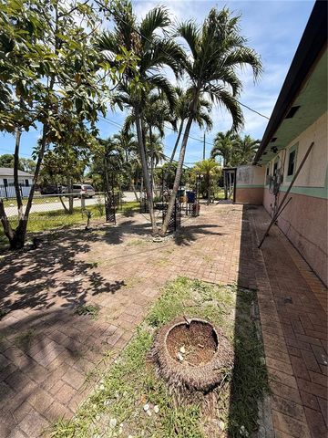 16500 NE 5th Avenue, Miami, FL 33162