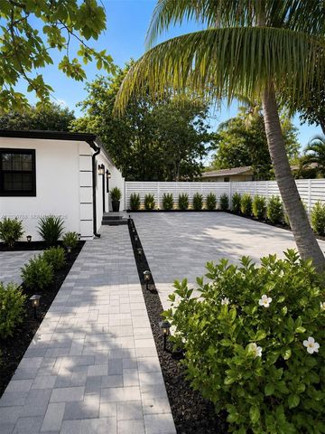 16500 NE 5th Avenue, Miami, FL 33162