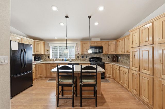 30695 Gold Run School Rd, Gold Run, CA 95717