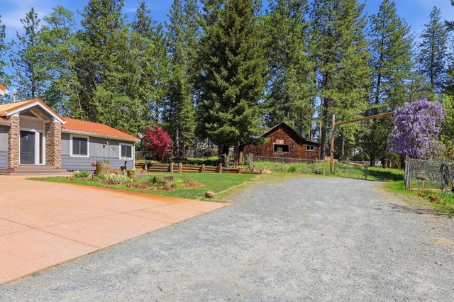 30695 Gold Run School Rd, Gold Run, CA 95717